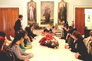 Діти з Донеччини приїхали у Київ зустріти Різдво з Патріархом Філаретом (Анонс)