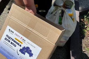 У Дніпрі та Самарі команда «Елеос-Україна» забезпечила майже 1500 родин продуктовими та гігієнічними наборами