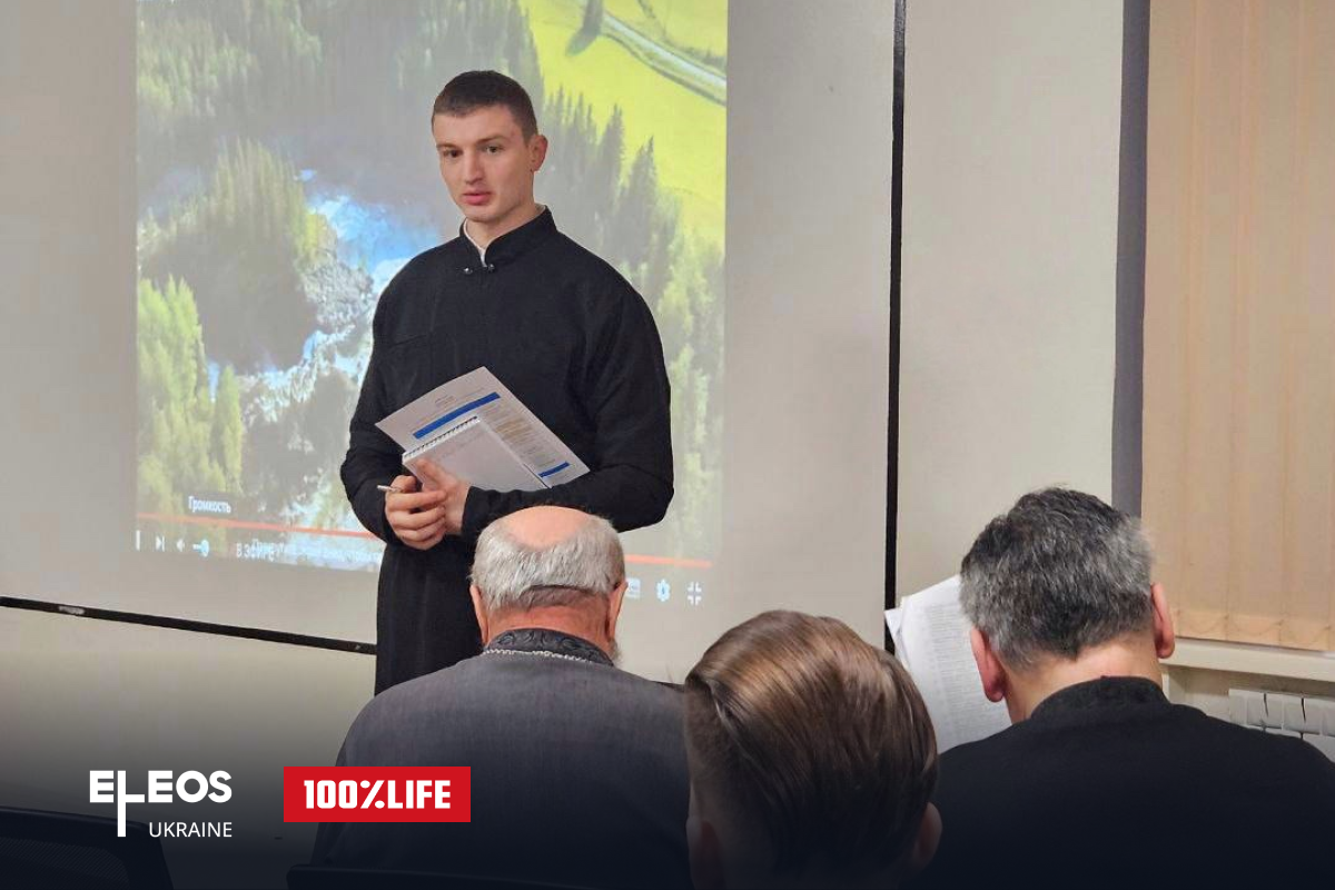 You are currently viewing «Бути поруч»: медичний капелан про ВІЛ, віру і подолання стигми